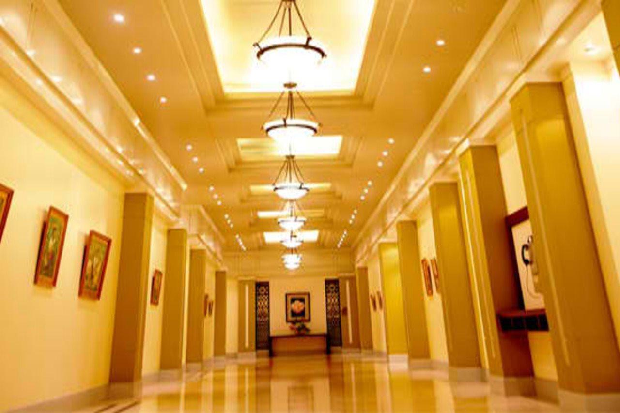 The Royal Mandaya Hotel Davao Zewnętrze zdjęcie