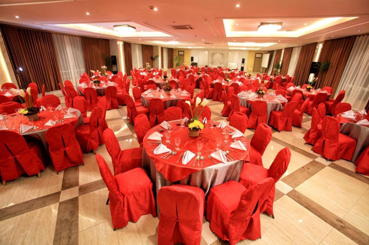 The Royal Mandaya Hotel Davao Zewnętrze zdjęcie